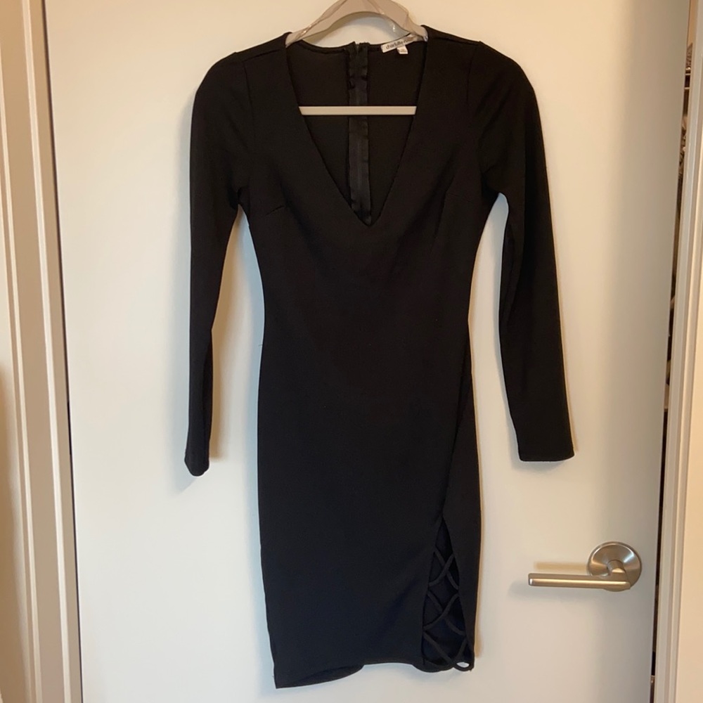Black Bodycon V-neck Dress with Slit